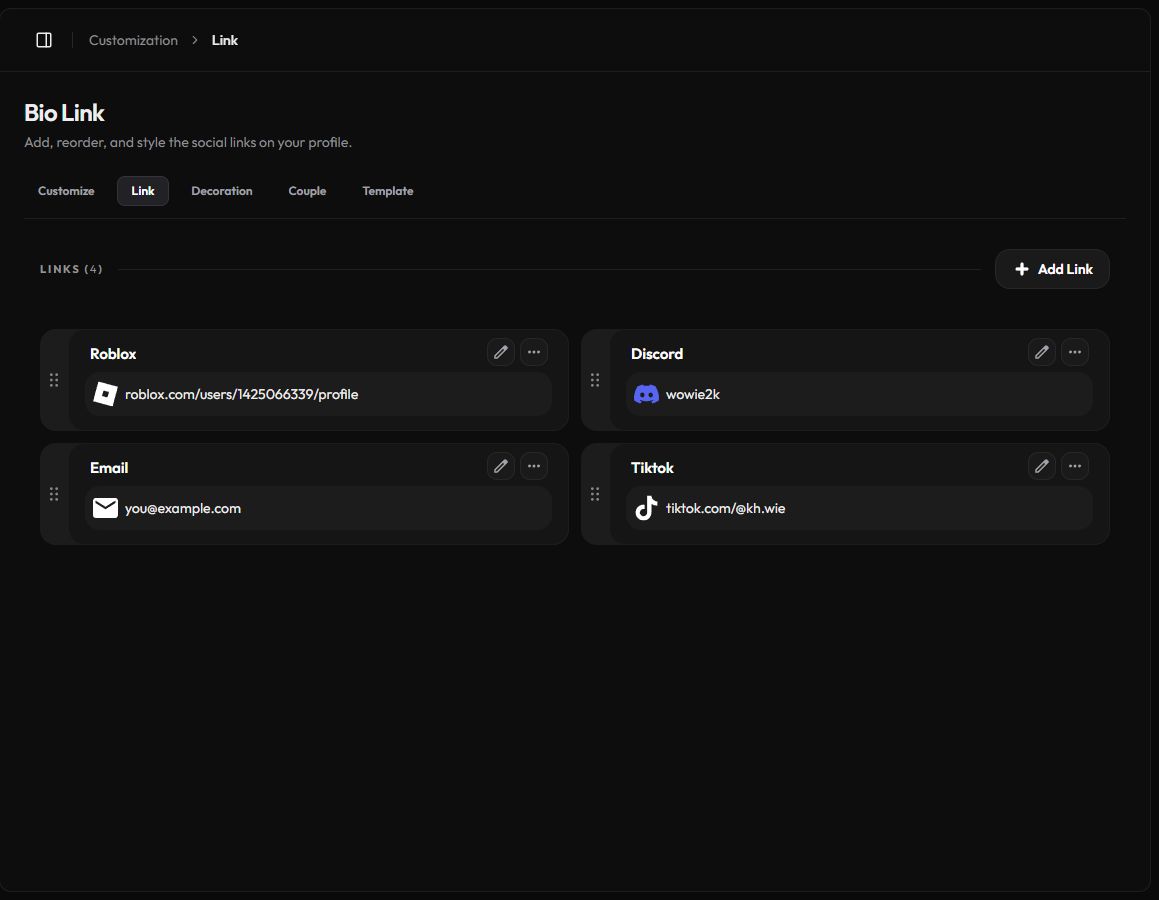 The Link page listing social links as cards